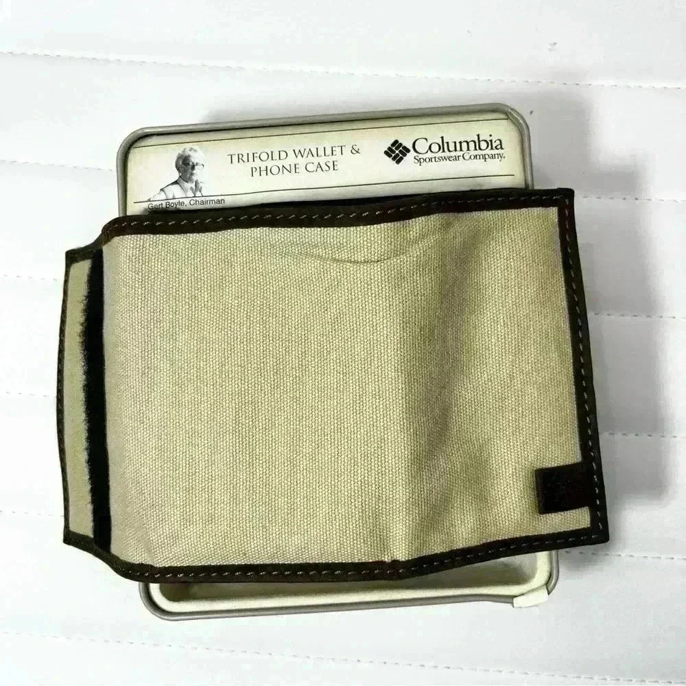 NIB Columbia trifold khaki wallet with brown leather trim